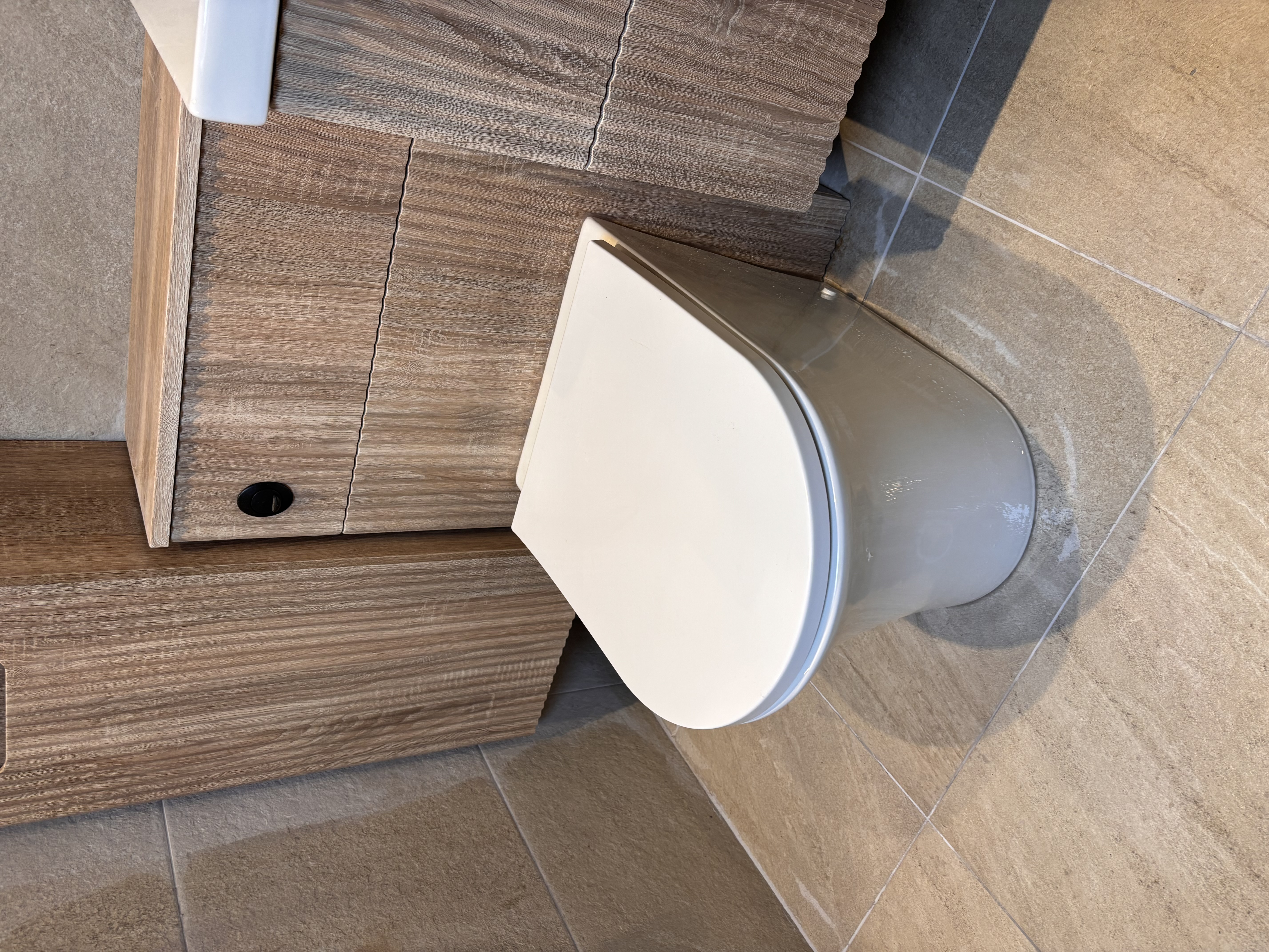 Tile layout and grout lines