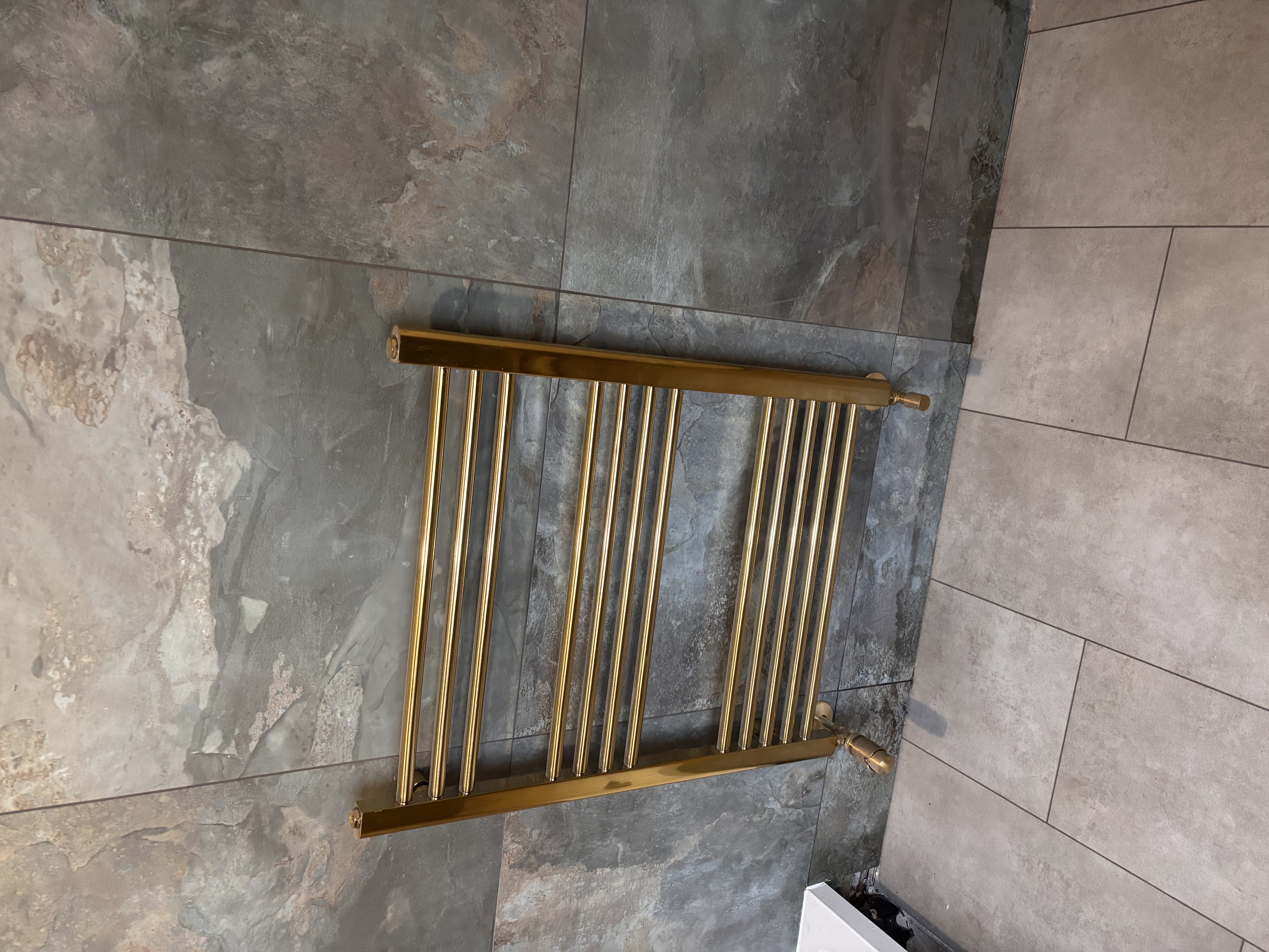 Wall tile alignment detail