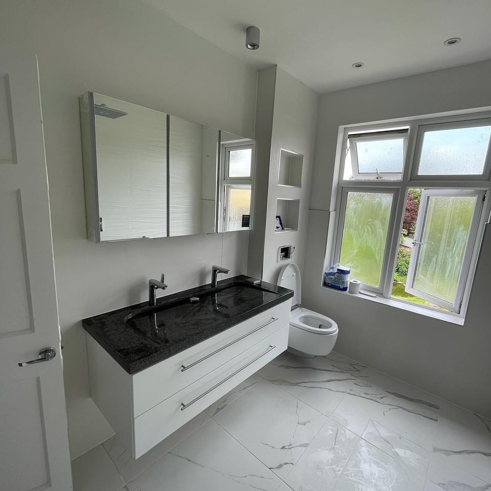 Clean tiling and fixtures